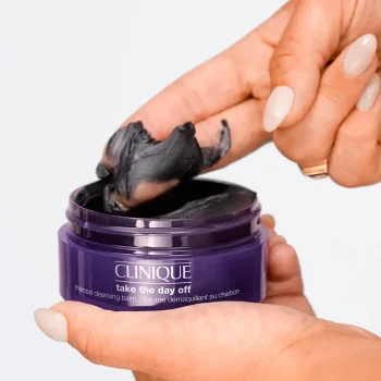 <span class="notranslate">CLINIQUE TAKE THE DAY OFF</span> charcoal cleasing balm 125 ml