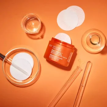 STRIVECTIN DAILY REVEAL exfoliating pads 60 units