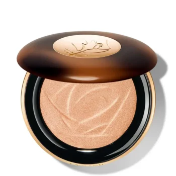 LANCÔME TEINT IDOLE ULTRA WEAR zvýrazňovač žiarivého lesku #02, EAN 3614274110487