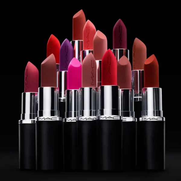 MAC MACXIMAL Silky Matte Lipstick #everybody's heroine