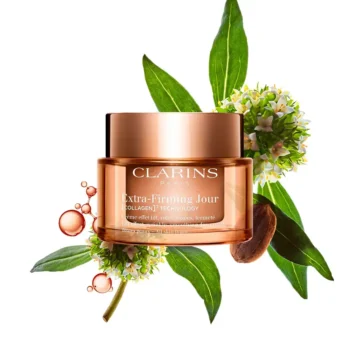 <span class="notranslate">CLARINS EXTRA FIRMING</span> Wrinkle-Smoothing Revitalizing Day Cream for All Skin Types 50 ml
