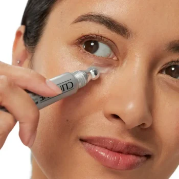 <span class="notranslate">CLINIQUE ALL ABOUT EYES</span> Brightening Serum Concentrate 10 ml