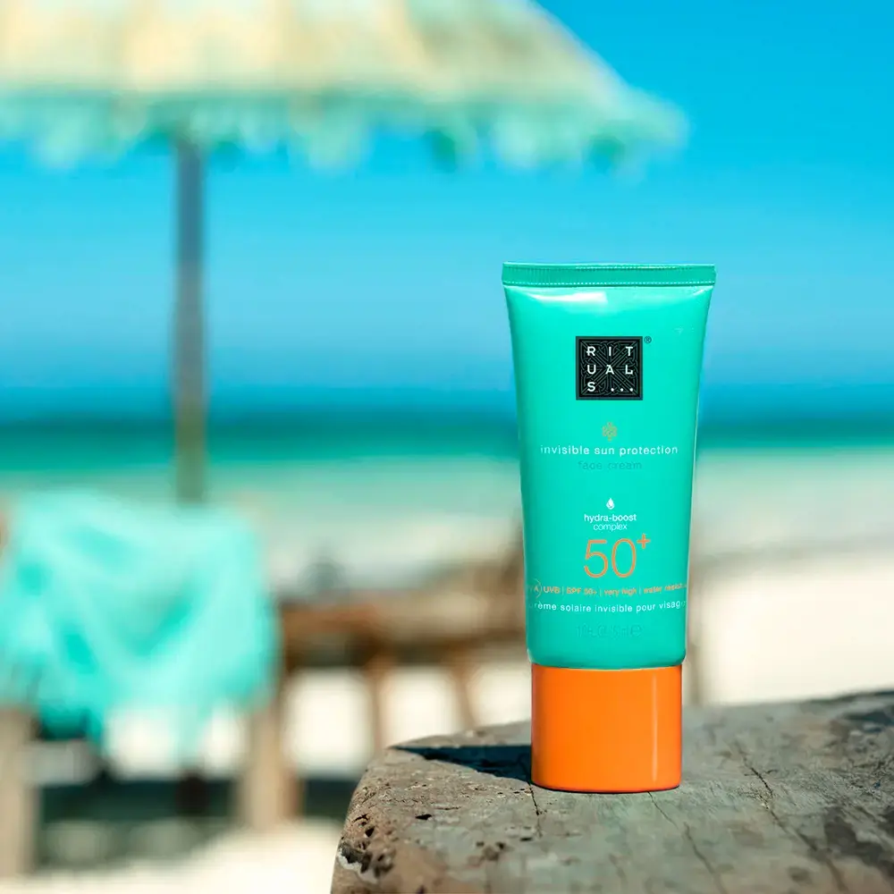 RITUALS THE RITUAL OF KARMA Crema viso con protezione solare invisibile SPF50 50 ml