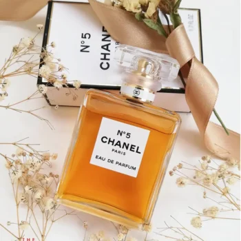 <span class="notranslate">CHANEL N°5</span> eau de parfum 200 ml for Women