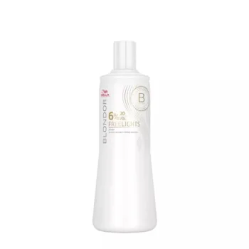 WELLA PROFESSIONALS BLONDOR FREELIGHTS Entwickler 6% 1000 ml