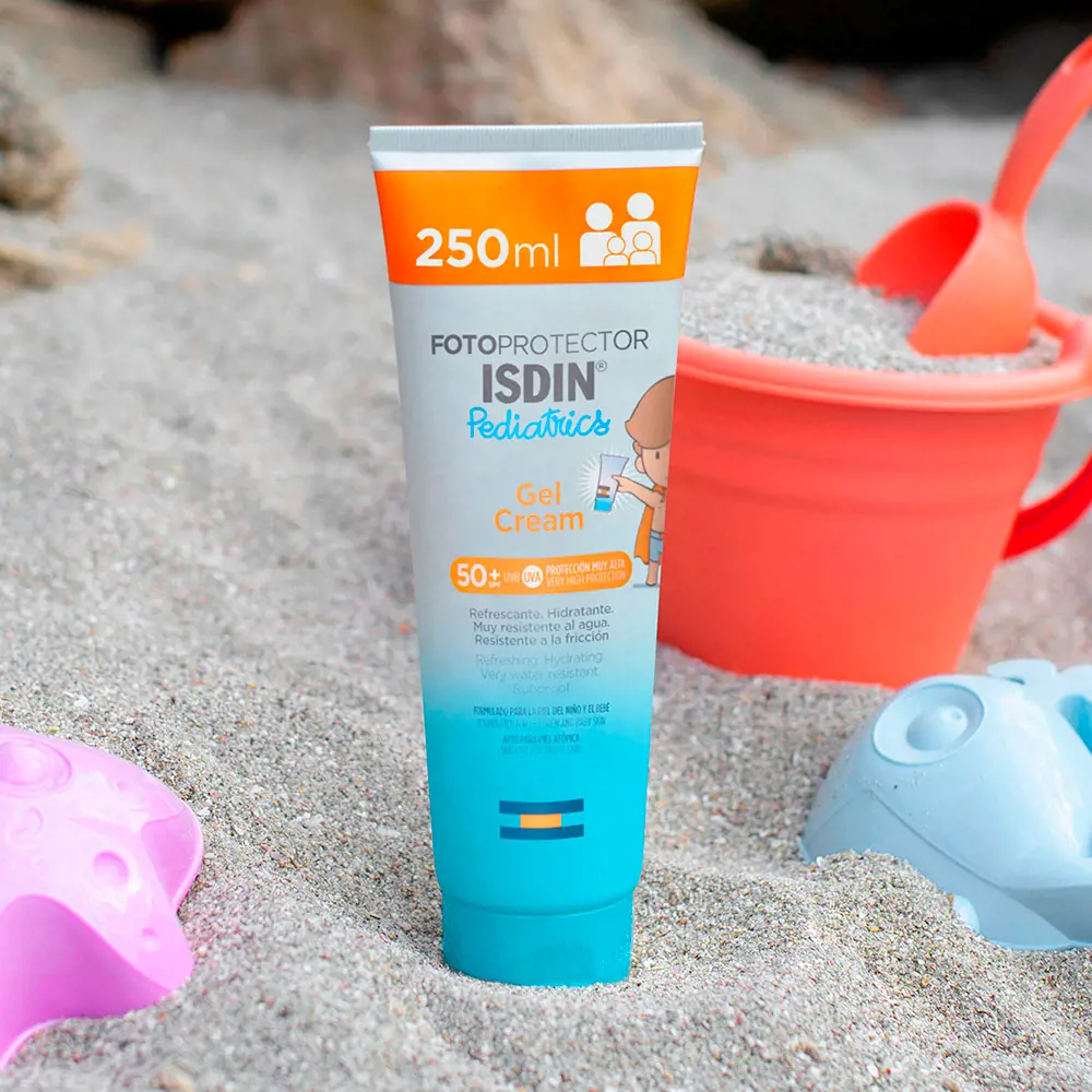 ISDIN FOTOPROTECTOR PEDIATRICS gel cream SPF50 250 ml ISDIN FOTOPROTECTOR PEDIATRICS gel cream SPF50 250 ml - Image 4