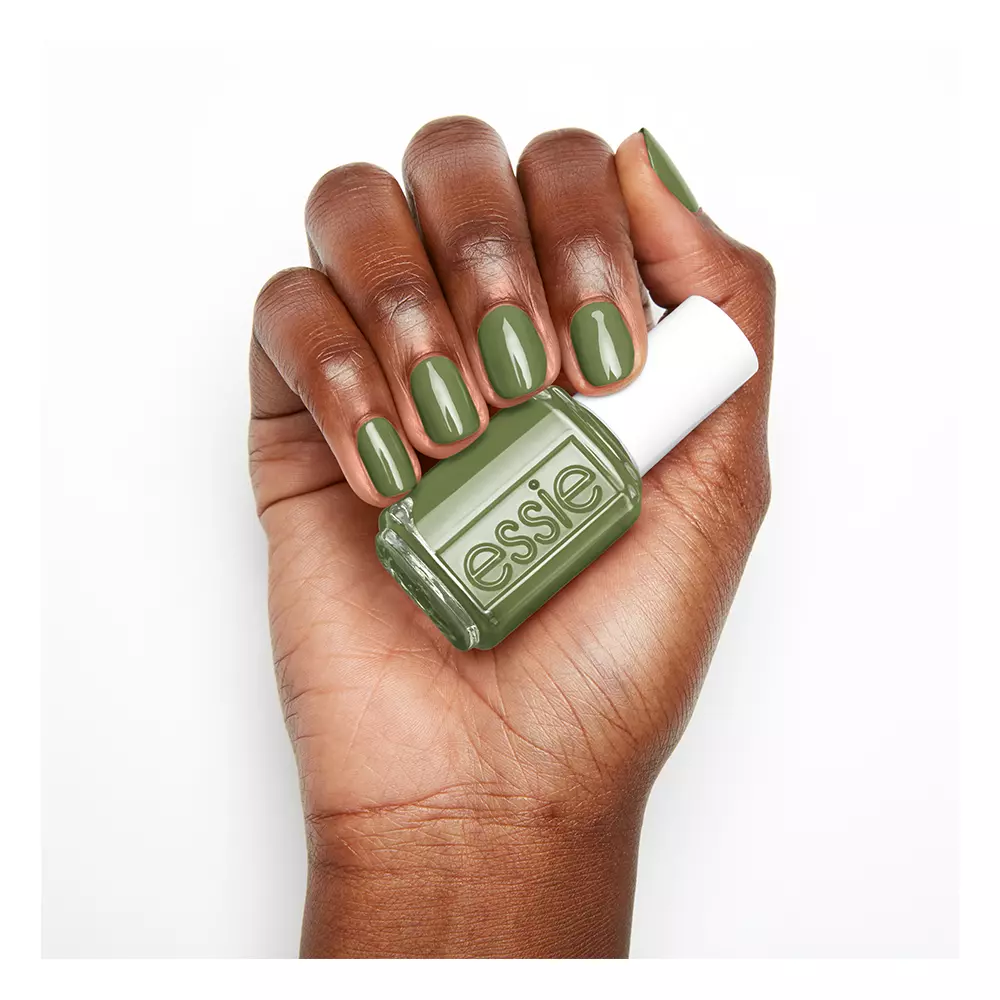 ESSIE NAIL COLOR #789-win me over
