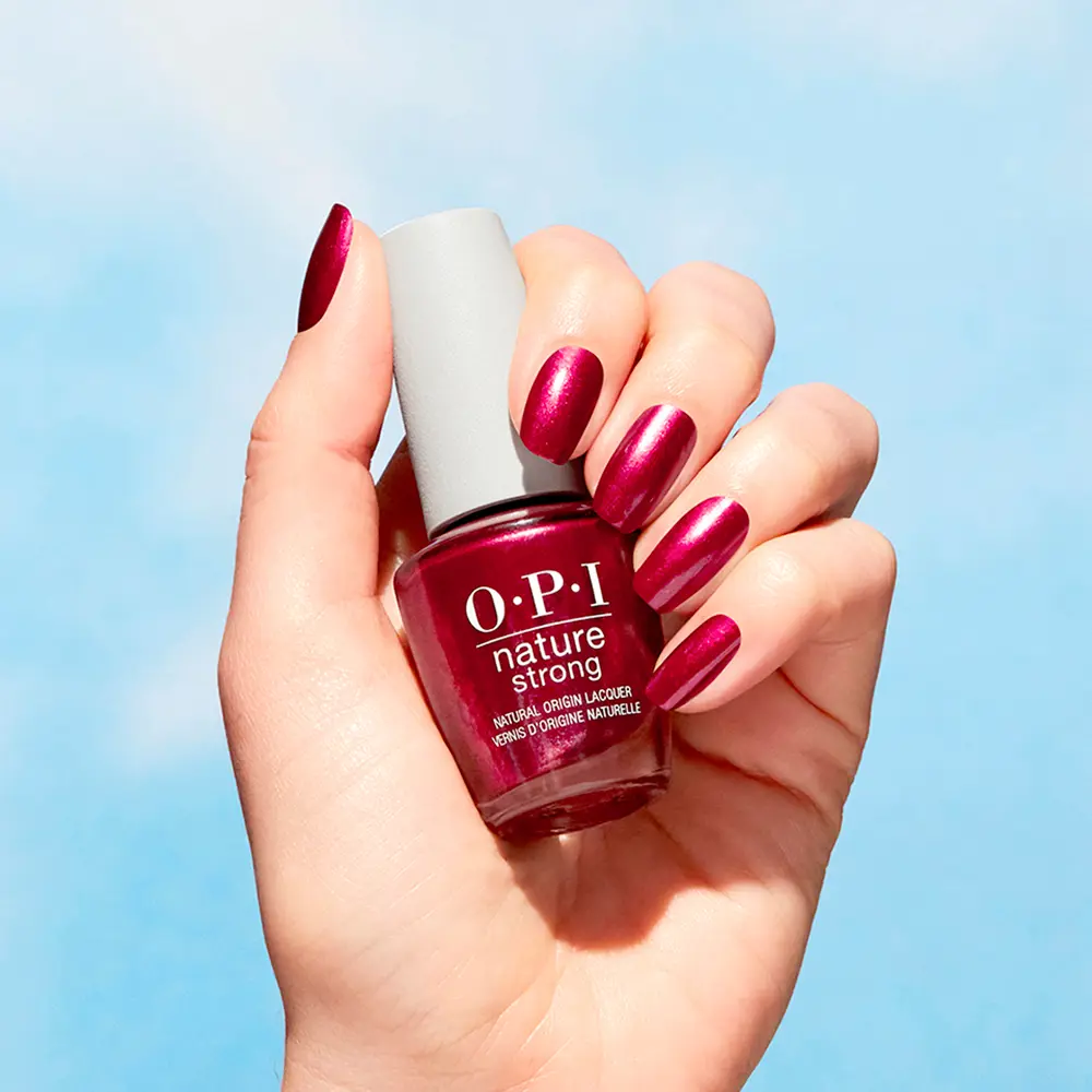 OPI NATURE STRONG nail lacquer #Raisin Your Voice