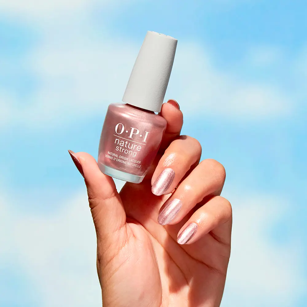 OPI NATURE STRONG nail lacquer #Intentions are Rose Gold