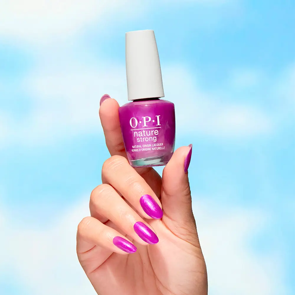 OPI NATURE STRONG nail lacquer #Thistle Make You Bloom