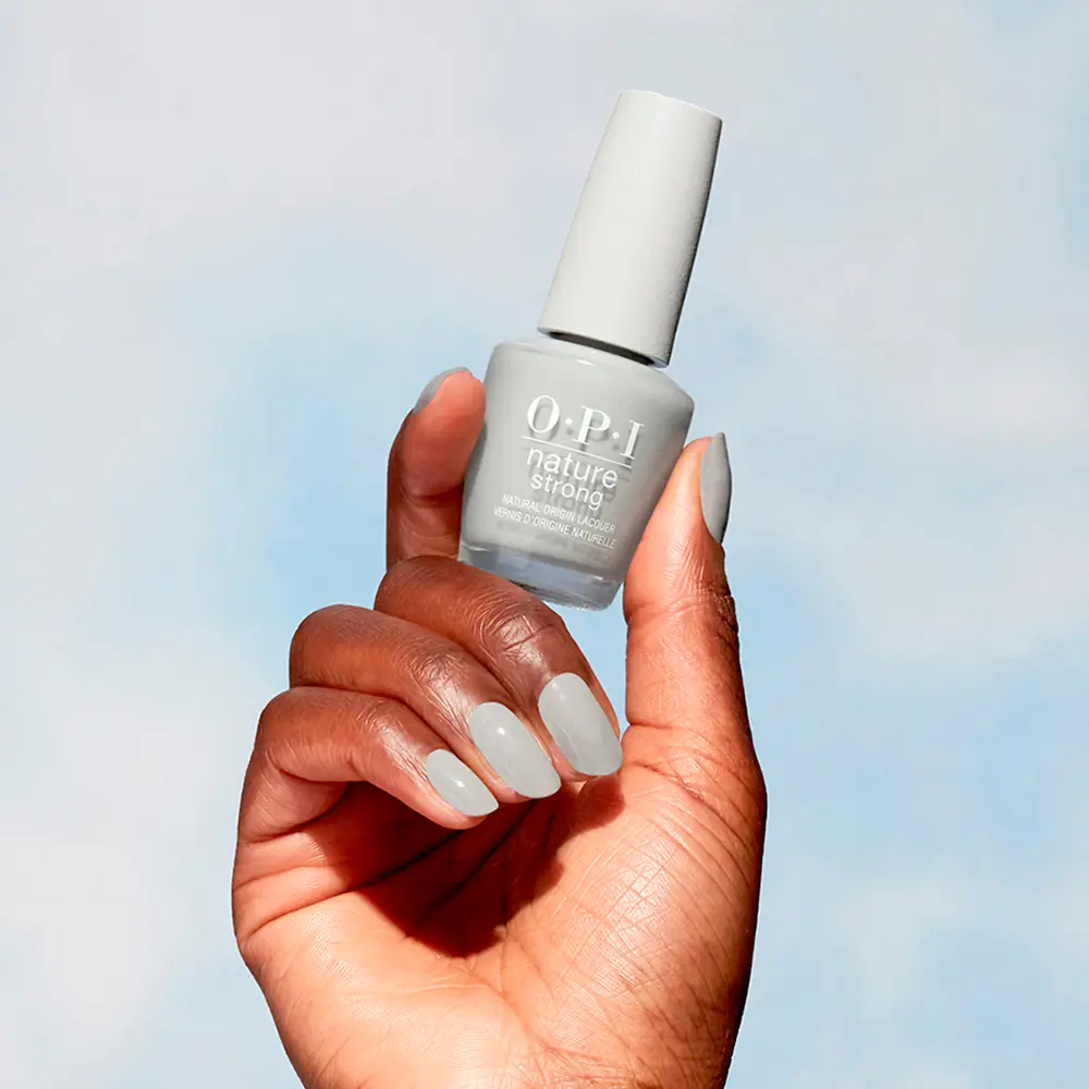 OPI NATURE STRONG nail lacquer #Dawn of a New Gray