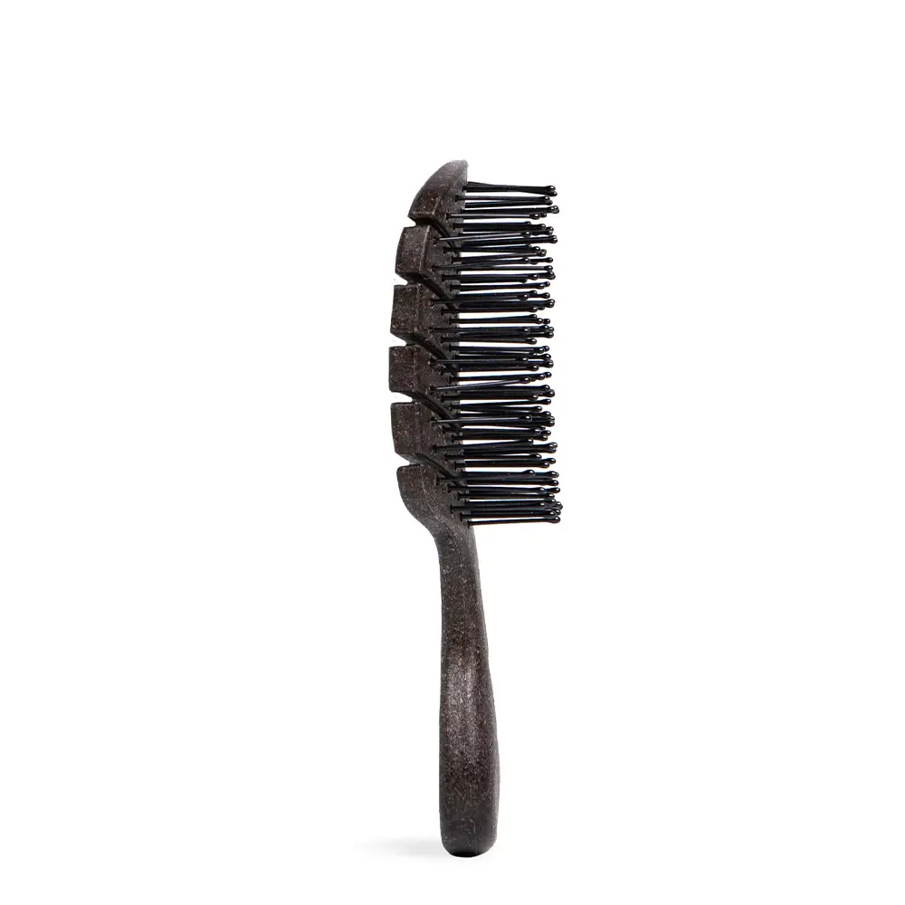IDC INSTITUTE MINI PADDLE BRUSH made with coffee 1 u IDC INSTITUTE MINI PADDLE BRUSH made with coffee 1 u