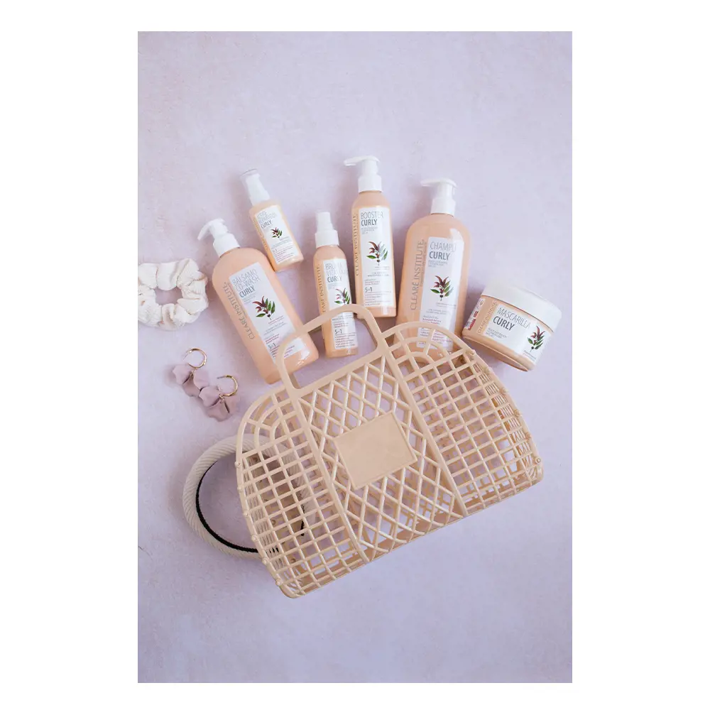 CLEARÉ INSTITUTE SHAMPOO CURLY curls definidos hydration brillo 400 ml CLEARÉ INSTITUTE SHAMPOO CURLY curls definidos hydration brillo 400 ml - Image 4