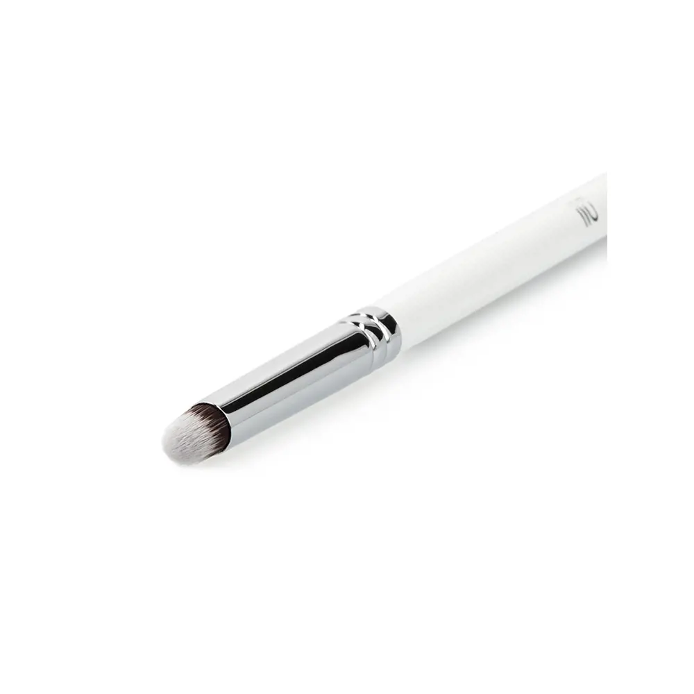 ILŪ SMUDGE precision brush #425 1 u