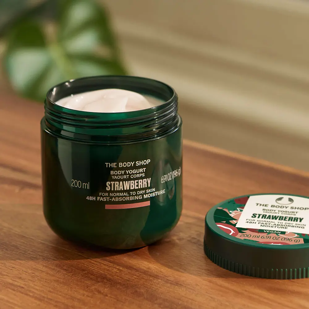 THE BODY SHOP STRAWBERRY body yogurt 200 ml THE BODY SHOP STRAWBERRY body yogurt 200 ml - Image 3