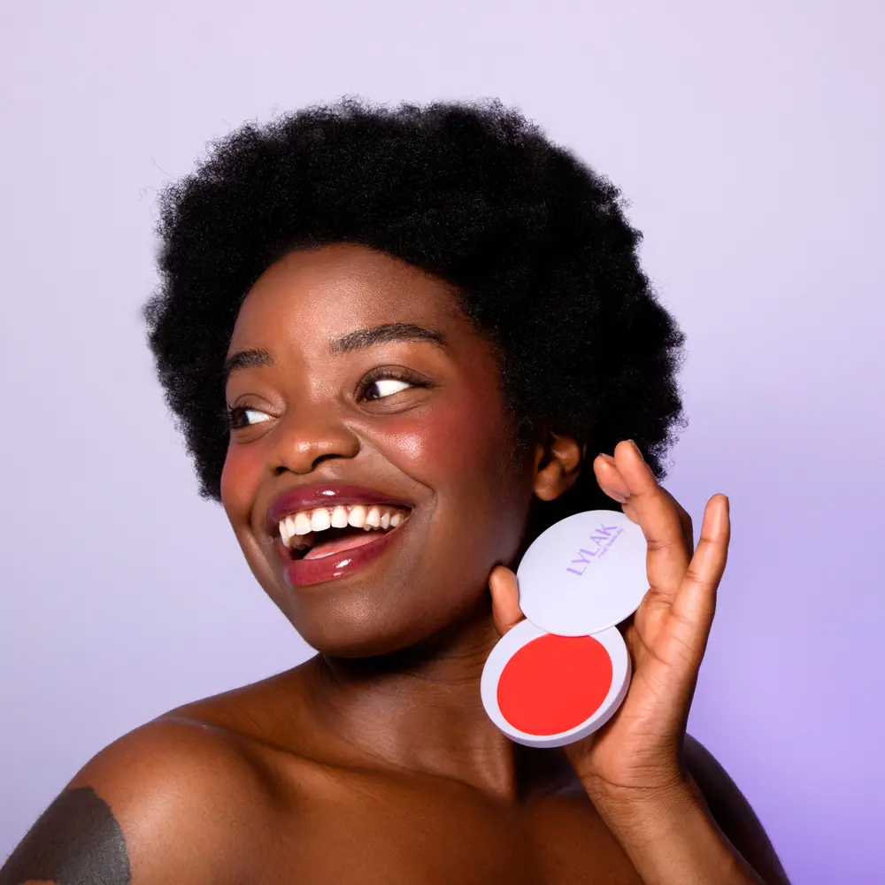 LYLAK TRUST BLUSH CREAMY mattes Rouge #Fierceless Coral 5.6 ml LYLAK TRUST BLUSH CREAMY mattes Rouge #Fierceless Coral 5.6 ml