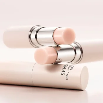 SENSAI TOTAL lip treatment stick 5.2 gr