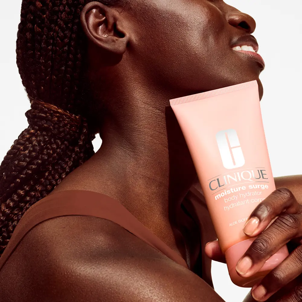 CLINIQUE MOISTURE SURGE body moisturizer 200 ml CLINIQUE MOISTURE SURGE body moisturizer 200 ml - Image 3