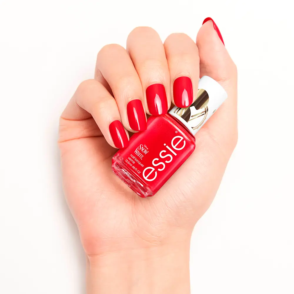 ESSIE SNOW WHITE nail polish #1006-Just Take a Bite 13.5 ml ESSIE SNOW WHITE nail polish #1006-Just Take a Bite 13.5 ml