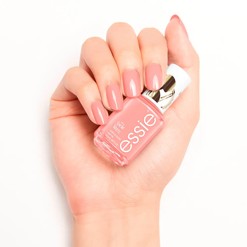 ESSIE SNOW WHITE nail polish #1005-No Prince Needed 13.5 ml