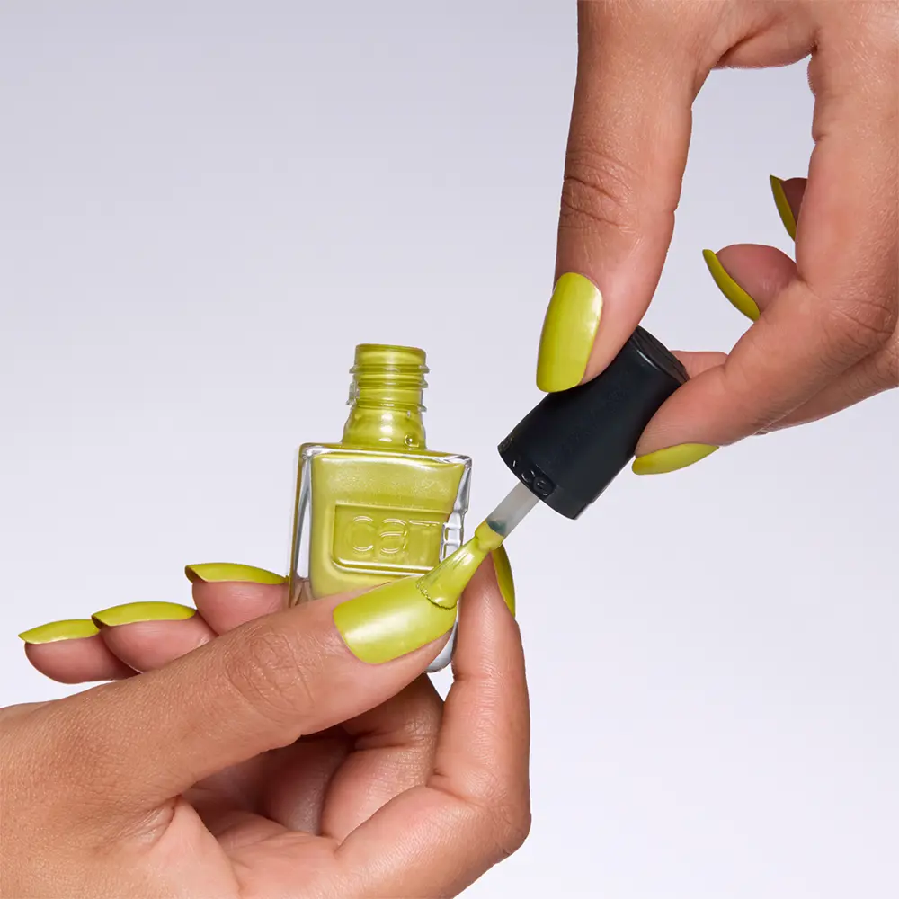 CATRICE GEL AFFAIR nail polish #033-You're The Lime To My Tequila 10.5 ml CATRICE GEL AFFAIR nail polish #033-You're The Lime To My Tequila 10.5 ml