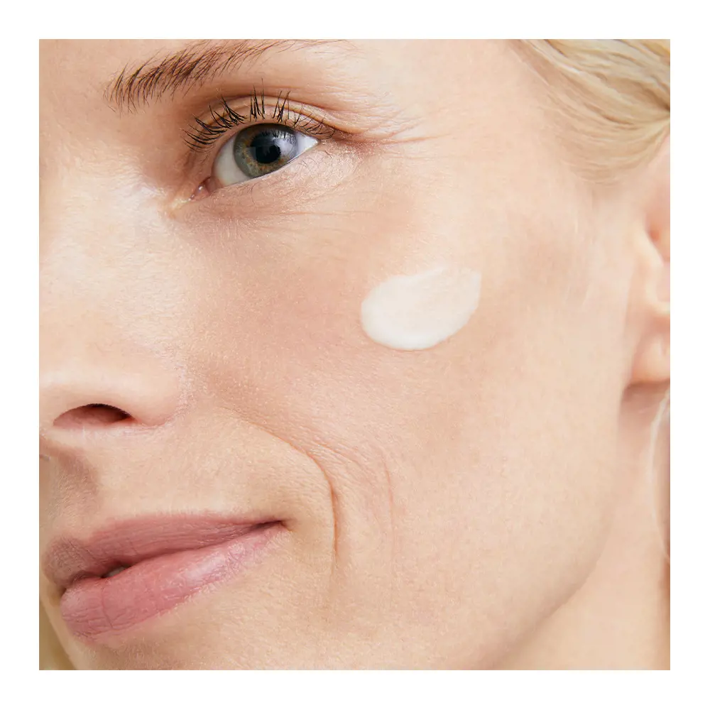 <span class="notranslate">EUCERIN HYALURON FILLER</span> + elasticity serum 30 ml