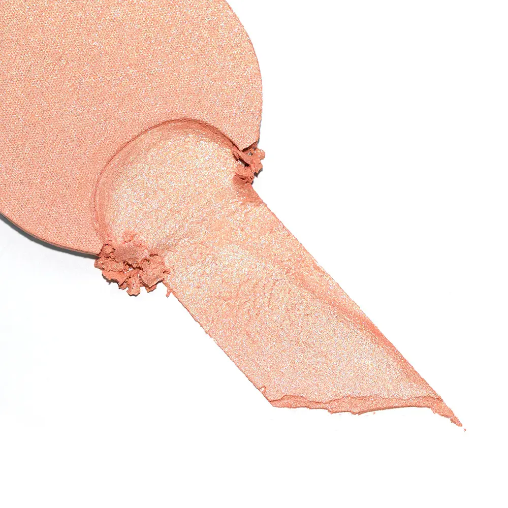 ESSENCE TOUCH BOUNCY GLOW soft highlighter #10-Soft Glaze 4 gr ESSENCE TOUCH BOUNCY GLOW soft highlighter #10-Soft Glaze 4 gr - Image 3