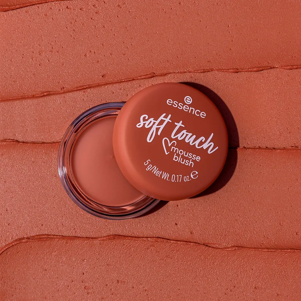 ESSENCE SOFT TOUCH mousse blush #20-Rustic Rouge 5 gr ESSENCE SOFT TOUCH mousse blush #20-Rustic Rouge 5 gr - Image 4