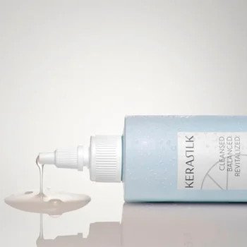 <span class="notranslate">KERASILK SPECIALISTS</span> exfoliating scalp & hair treatment 200 ml